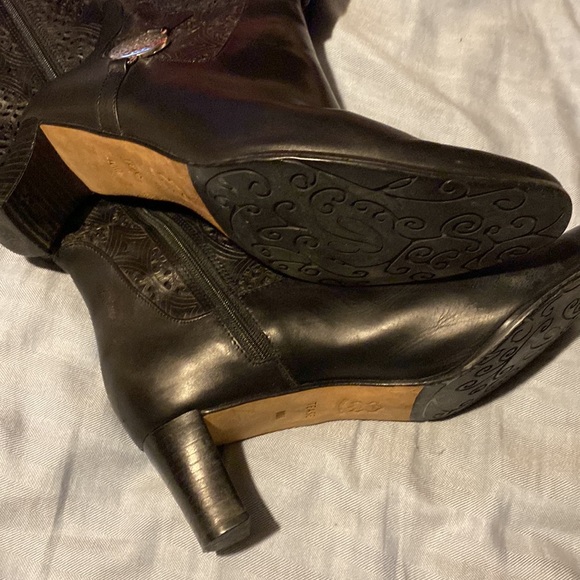 Brighton knee boots - Picture 2 of 11